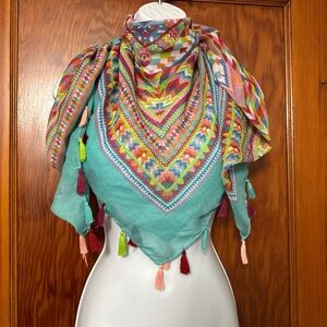 Colorful Geometric Patterned Scarf